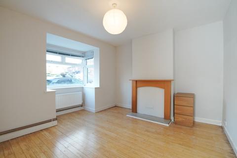 3 bedroom terraced house to rent, Gadshill Road, Bristol BS5