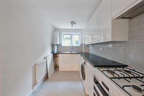 2 bedroom apartment to rent, Hendon Lane,  Finchley,  N3