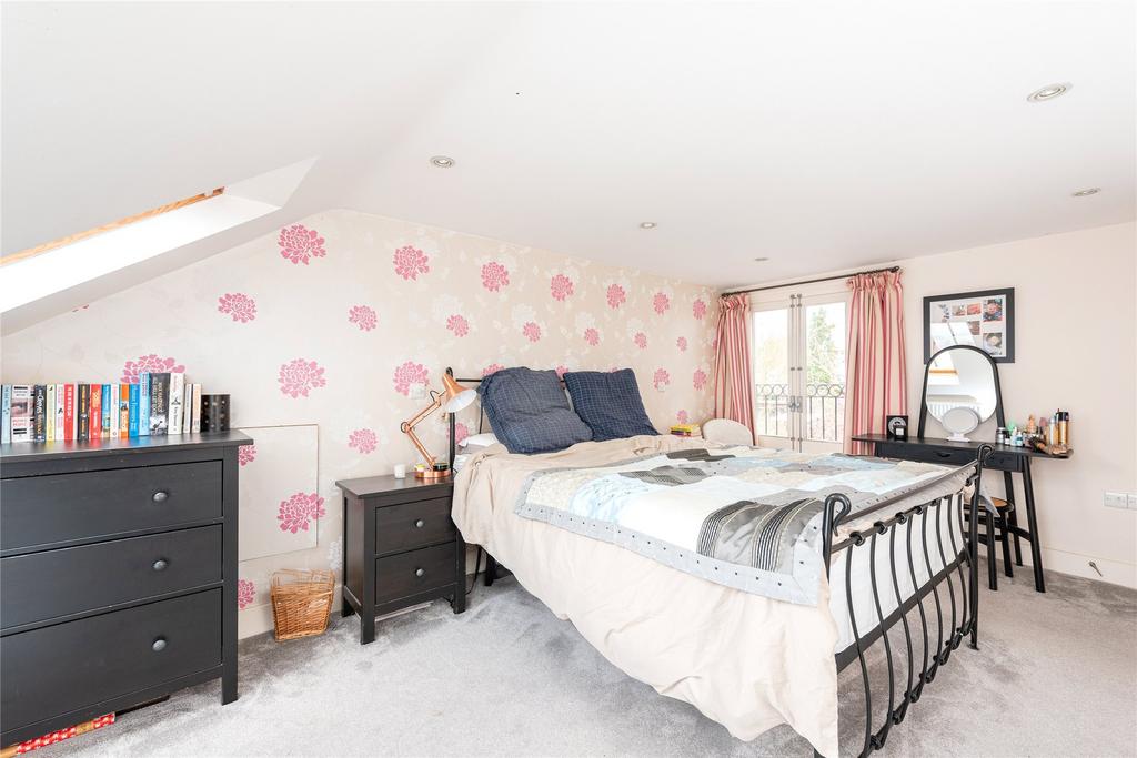 Principal Bedroom