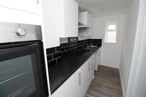 1 bedroom flat to rent, 23 Osborne Road, Blackpool