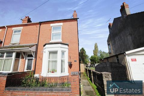 2 bedroom end of terrace house to rent, North Street, Coventry