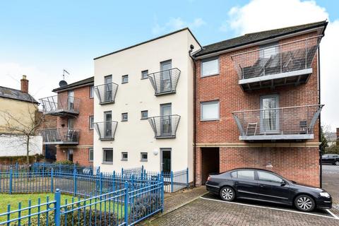 2 bedroom flat for sale, High Wycombe,  Buckinghamshire,  HP11