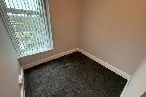 4 bedroom terraced house to rent, 27 Essex Terrace,Plasmarl,Swansea