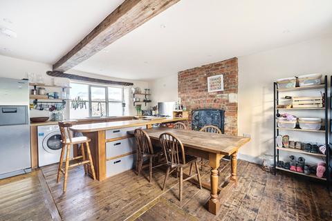 2 bedroom end of terrace house for sale, Summer Street, Gloucestershire GL5