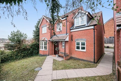 4 bedroom detached house for sale, Dunns Bank, Brierley Hill, DY5 2ET