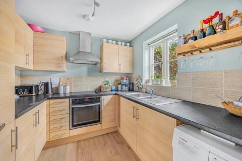 2 bedroom end of terrace house for sale, Gillman Close, Cirencester, Gloucestershire, GL7