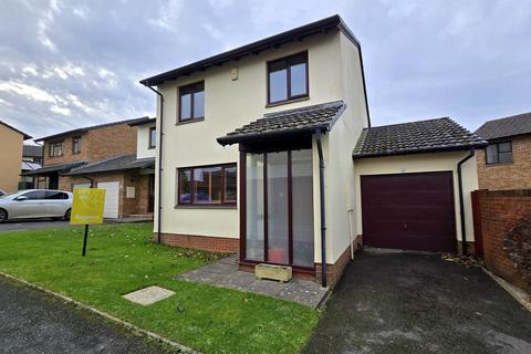 3 bedroom semi-detached house for sale, Oaklands, Bideford