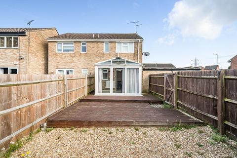 22 Bronte Close, Aylesbury, HP19 8LF