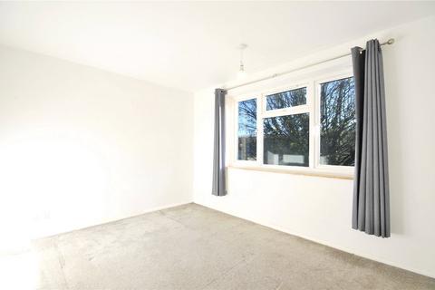 2 bedroom flat to rent, Whinbush Road, Hertfordshire SG5