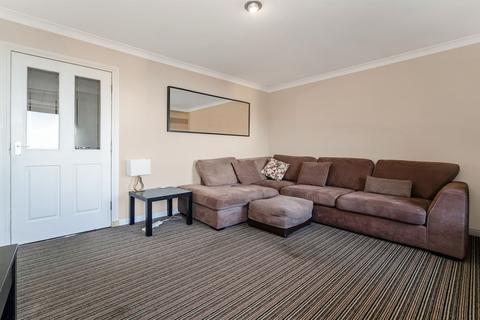 2 bedroom flat for sale, Fowlers Court, Prestonpans, EH32