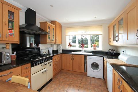 2 bedroom detached house for sale, Pinkham, East Peckham, TN12