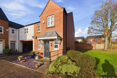 3 bedroom end of terrace house for sale, Isherwoods Way, Wem