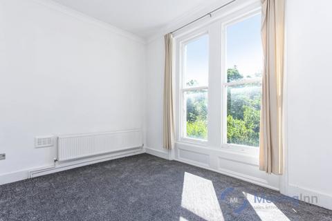 2 bedroom flat to rent, Thurlow Park Road, West Dulwich, SE21