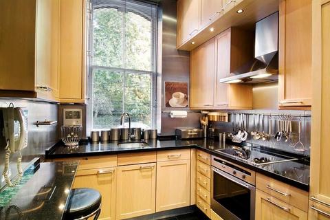 1 bedroom flat to rent, Pont Street, Knightsbridge, London, SW1X