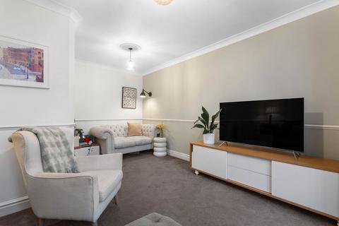 27 Charter Place, Worcester, WR1 3BX