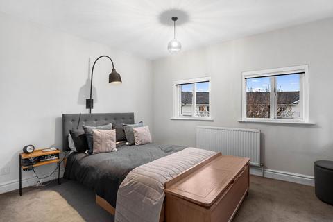 27 Charter Place, Worcester, WR1 3BX