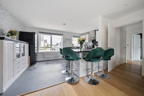 undefined, Capstan Drive, Highbridge, Somerset, TA9
