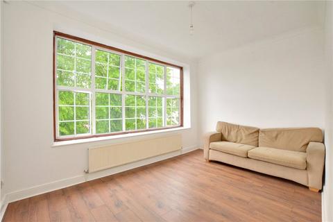 1 bedroom apartment to rent, Grove Park Road, London, SE9