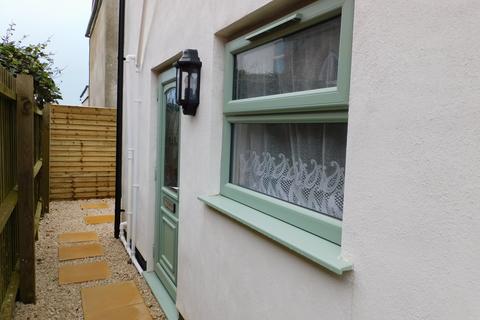 2 bedroom cottage for sale, St Marks Road, PE12 8DZ