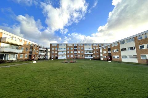 2 bedroom apartment for sale, Pembroke Court, Bispham FY2