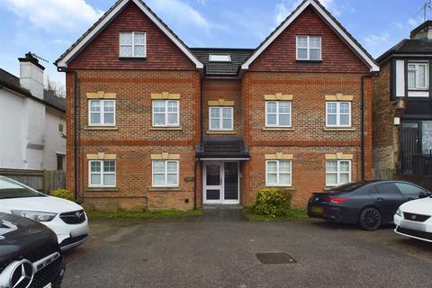 1 bedroom flat to rent, Chipstead Valley Rd, Surrey CR5