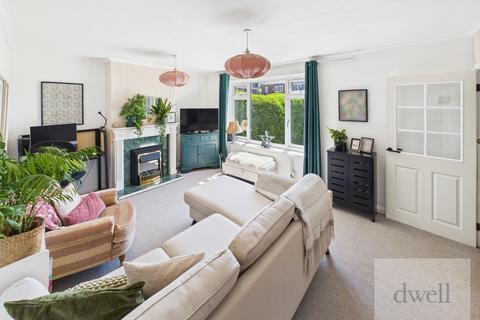 108 Vesper Road, Leeds, LS5 3LJ