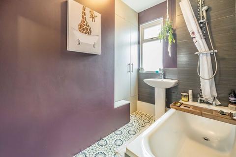 15a Brooks Road, London, W4 3BL
