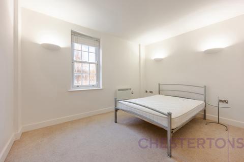 2 bedroom flat to rent, Alderney Court, 70 Trafalgar Road, London