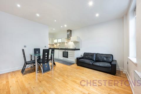 2 bedroom flat to rent, Alderney Court, 70 Trafalgar Road, London