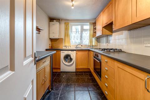 2 bedroom flat for sale, Chatsmore Crescent, Goring-by-Sea, Worthing, West Sussex, BN12