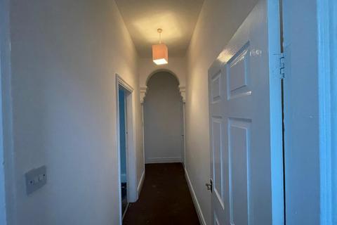 2 bedroom flat to rent, Asher Street, Gateshead NE10