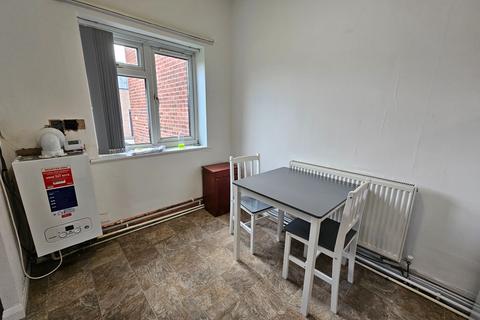 1 bedroom apartment to rent, Roston Court, Roston Road, Salford