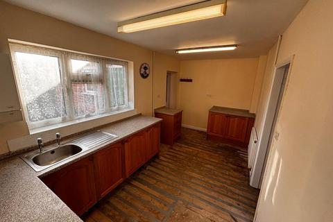 2 bedroom end of terrace house for sale, Dellfield Road, Hatfield