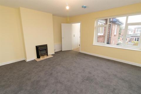 2 bedroom flat to rent, Benton Road, Newcastle Upon Tyne