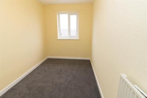 2 bedroom flat to rent, Benton Road, Newcastle Upon Tyne