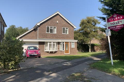 4 bedroom detached house to rent, Brookfields Close, Newmarket, CB8