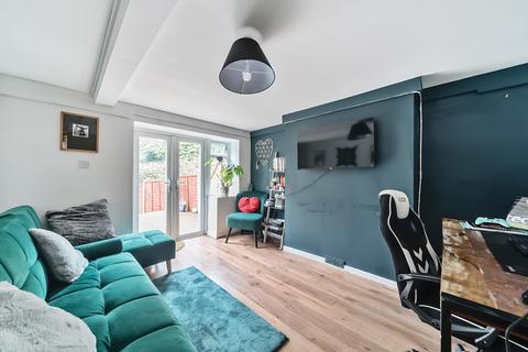 undefined, Charterhouse Road, Surrey GU7