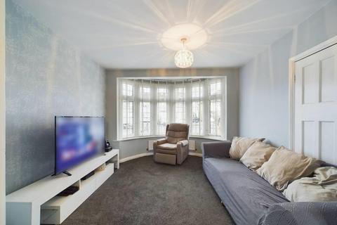 3 bedroom terraced house for sale, Rainham Road, Rainham