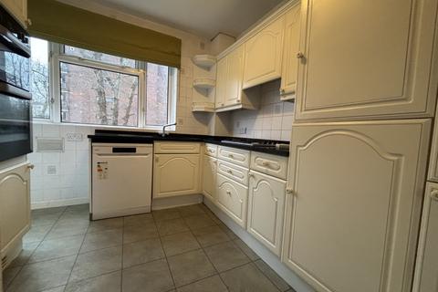 2 bedroom flat to rent, Regents Court, Stonegrove, Edgware, HA8