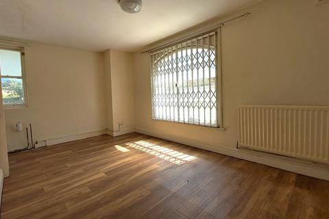 10 bedroom detached house to rent, Lancaster Road, London