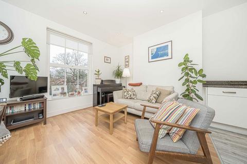 1 bedroom flat for sale, The Grove, Isleworth TW7