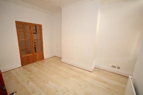 2 bedroom terraced house to rent, Wilson Street, Stretford, M32 0PQ