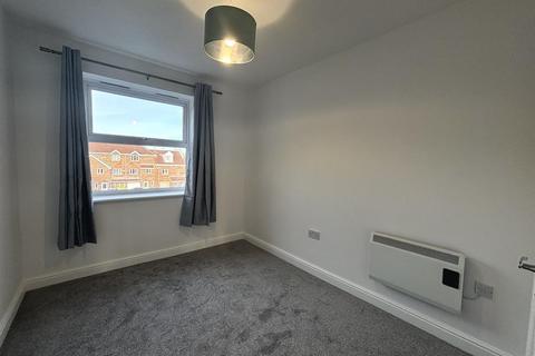 2 bedroom flat to rent, Whitecross Gardens, York