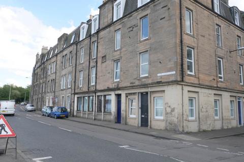 2 bedroom flat to rent, Lower Granton Road, ,