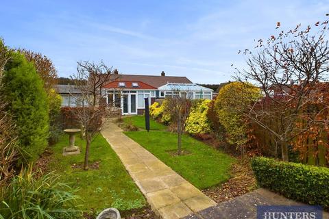 2 bedroom semi-detached bungalow for sale, Cowlings Close, Hunmanby, Filey