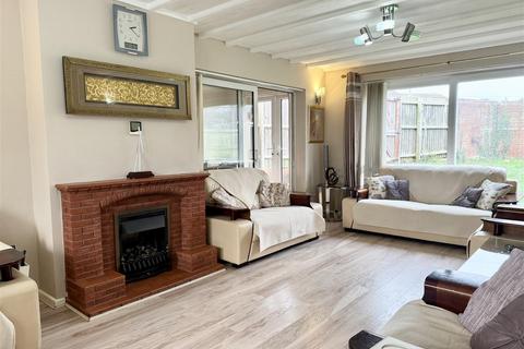 5 bedroom detached house for sale, Oak Farm Close, Sutton Coldfield