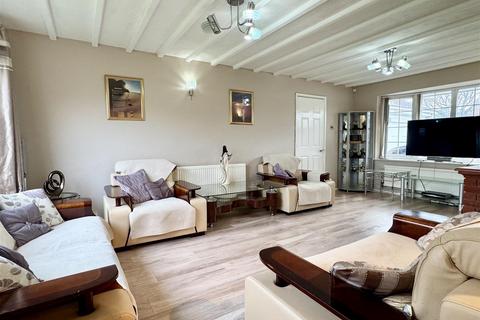 undefined, Oak Farm Close, Sutton Coldfield