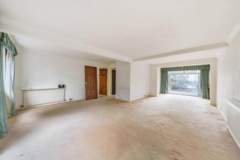 4 bedroom detached house for sale, Lyonsdown Road, New Barnet, Barnet, EN5