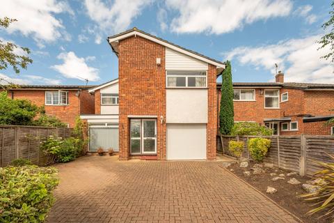 4 bedroom detached house for sale, Lyonsdown Road, New Barnet, Barnet, EN5