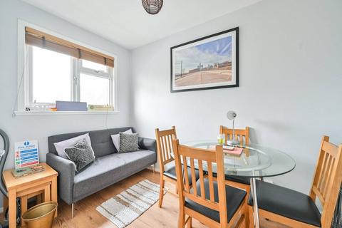 3 bedroom terraced house for sale, Ambergate Street, Elephant and Castle, London, SE17